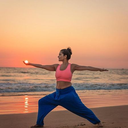 Kranti Yoga Tradition - Beach Resort Патнэм Экстерьер фото