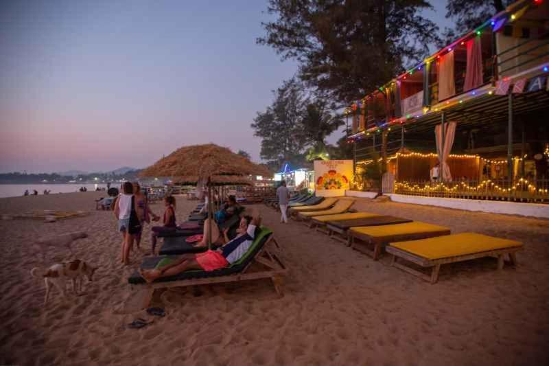 Kranti Yoga Tradition - Beach Resort Патнэм Экстерьер фото